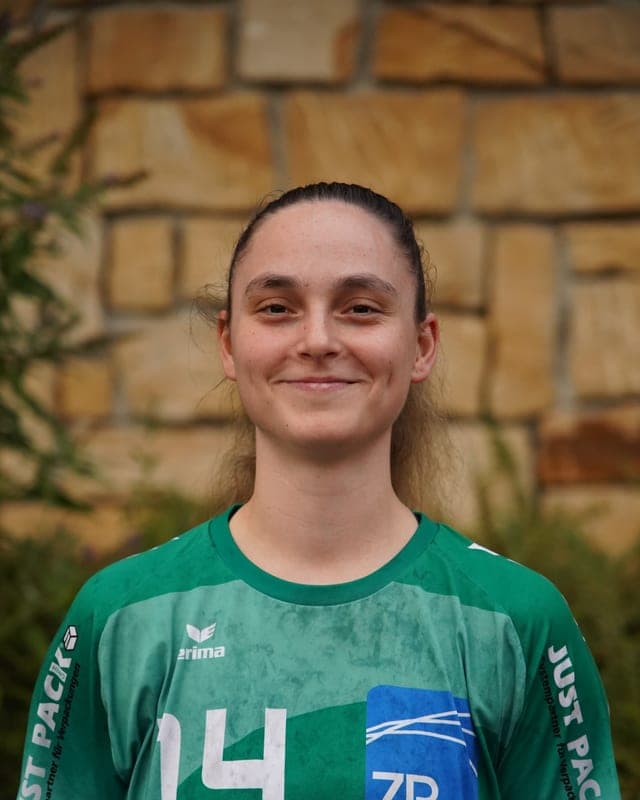 Fabienne Steller