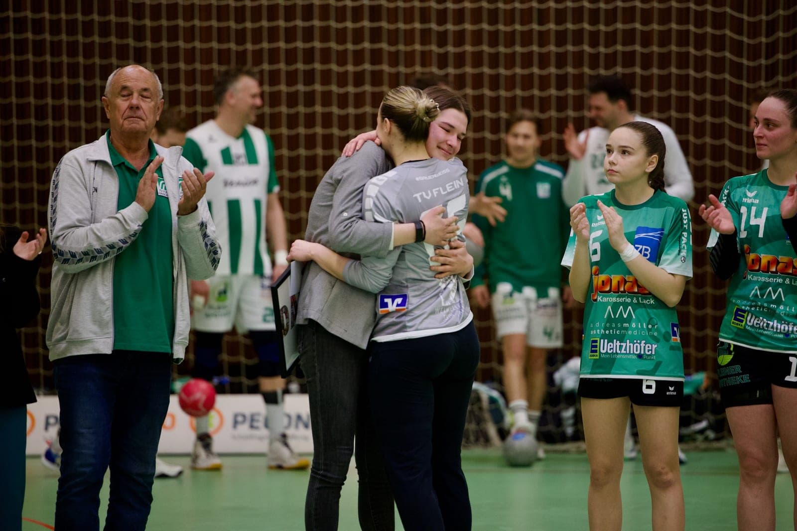 Damen 1 (DANKE): Bilder sagen mehr als tausend Worte…, Bild 7